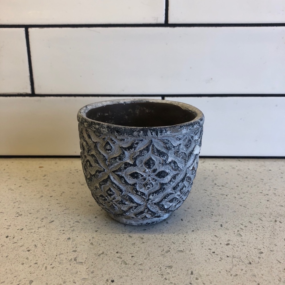Small planter